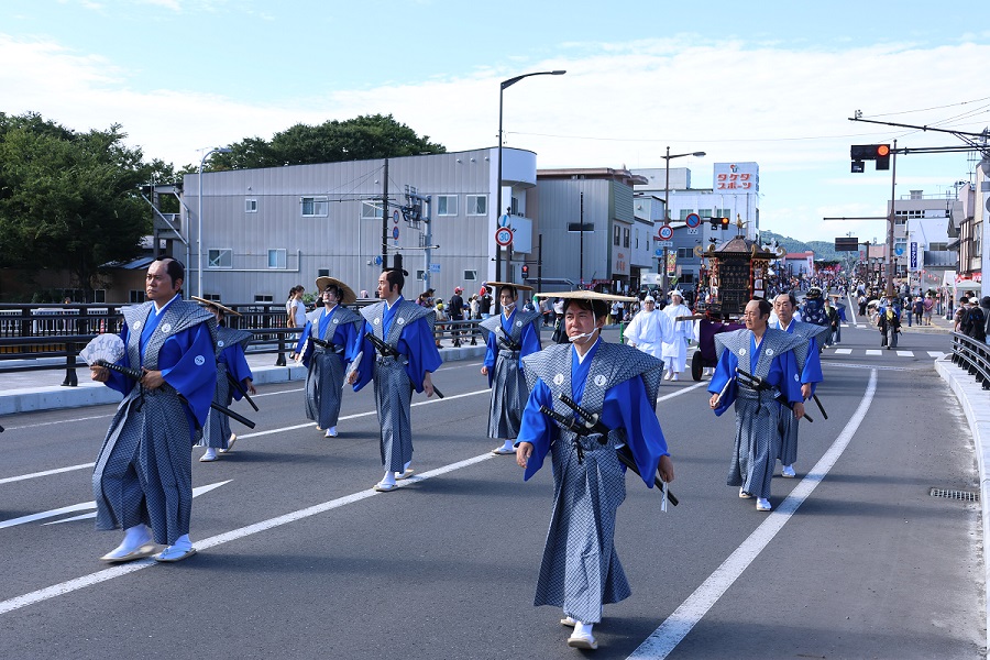 陸奥の土風再現行列
