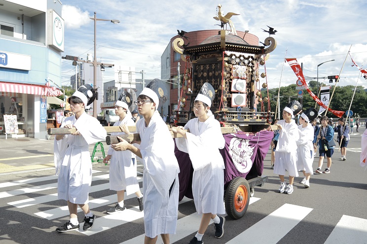 神輿行列